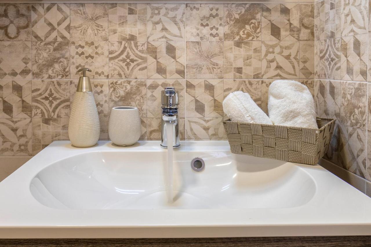 Vico Rooms サッサリ エクステリア 写真